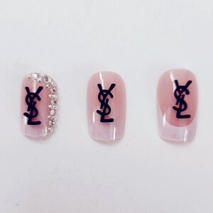Luxury Nail Charms Black